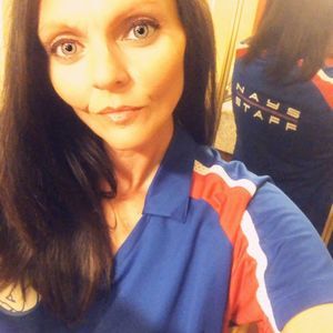 Meet your Posher, Connie